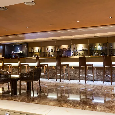 唐帕科酒店 3*