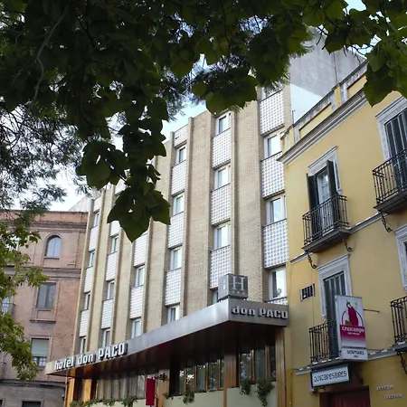 Don Paco Hotell 3*