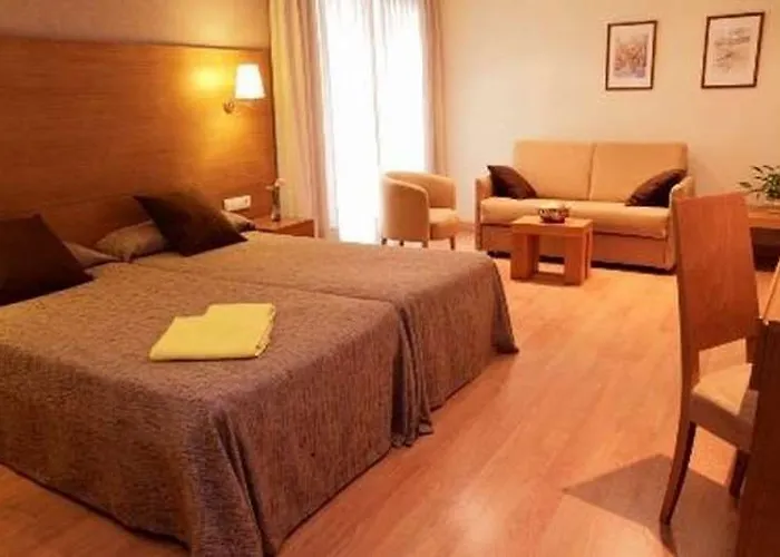 Don Paco Hotel 3*
